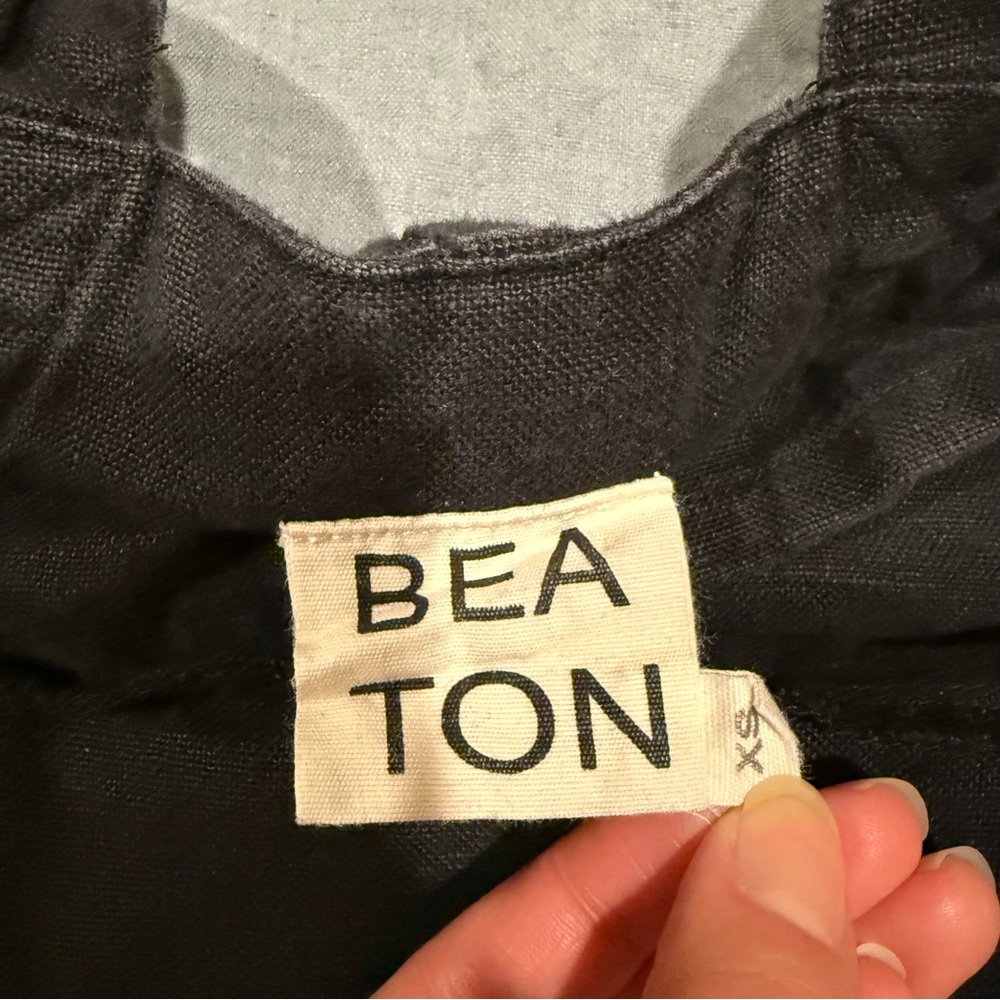 Beaton Linen • Shortalls - Picture 9 of 10